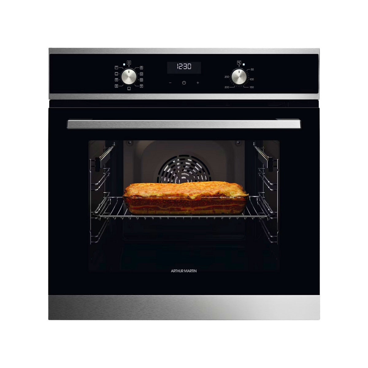 Le four auto-nettoyant Arthur Martin AZB5C50BX (65L) est chez Electrobay Maroc. Nettoyage catalytique, fonction SteamBake pour des pains parfaits, et cuisson homogène sur 3 niveaux.