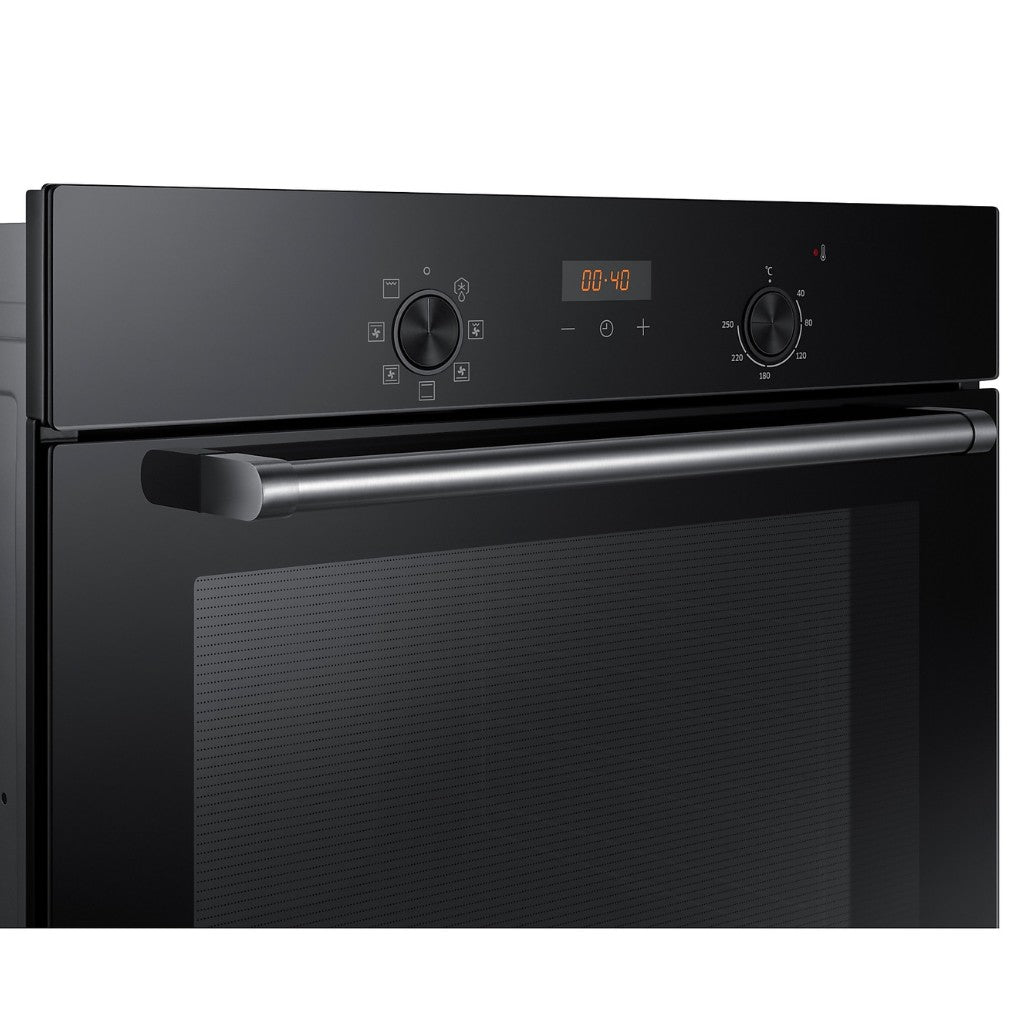 Four Samsung NV60K5140BB 60L Encastrable